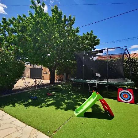 Avec Grande Piscine Et Sa Terrasse Privative Appartamento Bernis