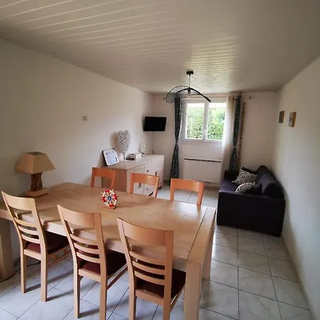Avec Grande Piscine Et Sa Terrasse Privative Appartamento Bernis